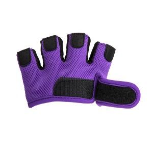 OEM factory Custom 2019 New Style half finger gloves,fitness weight lifting gym gloves